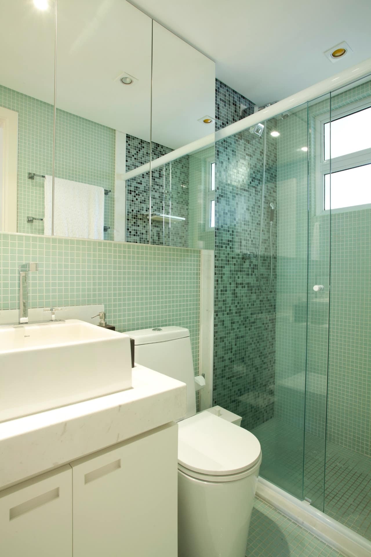 Truques para decorar banheiros pequenos unnamed 13 1 - Truques para decorar banheiros pequenos