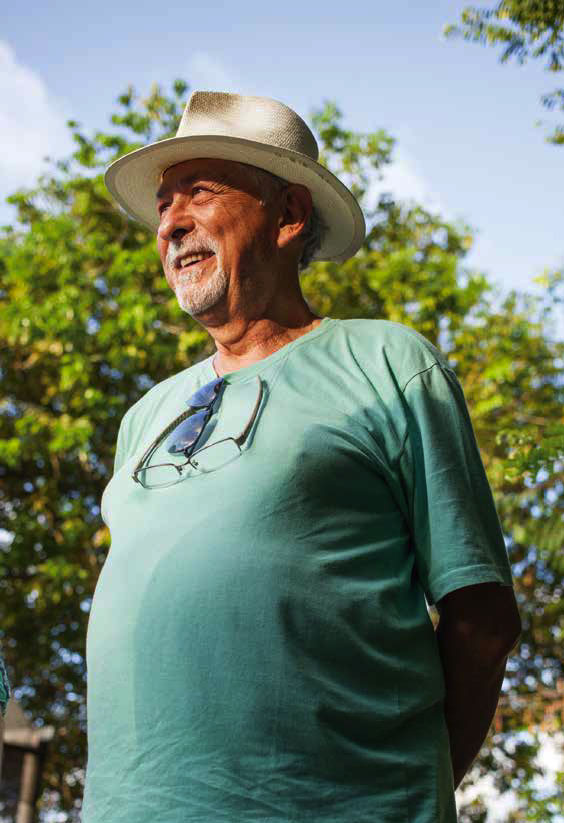 Raul veio ao Brasil a convite Roberto Burle Marx