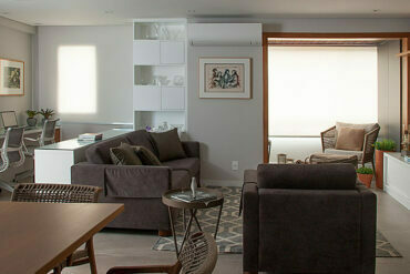 Projeto de apartamento de 85 m² aposta em soluções criativas revistaSIM Arquitetura Apt 85m2 DESTAQUE Credito Luis Gomes 1 370x247 - Projeto de apartamento de 85 m² aposta em soluções criativas