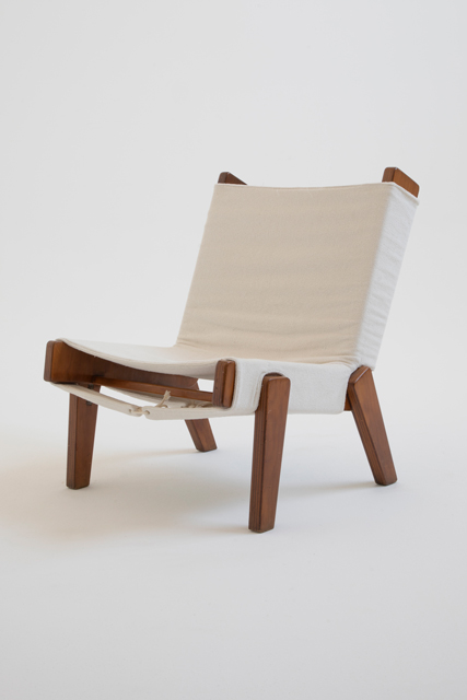 cadeira com design 