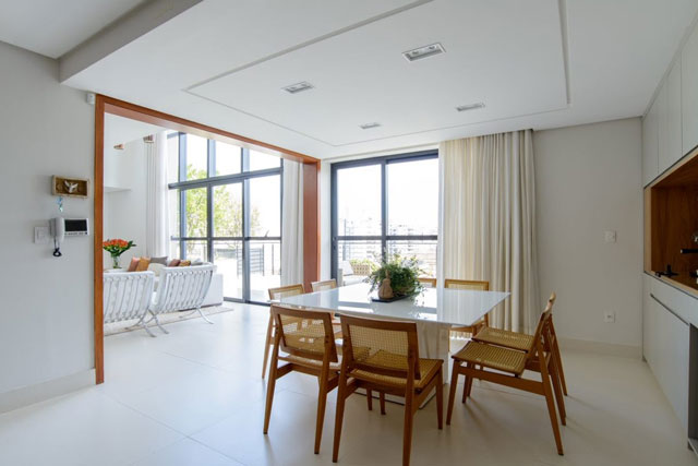 moradora e duplex H8 - Arquiteta transformou o Duplex de 240m&sup2; em casa e escrit&oacute;rio